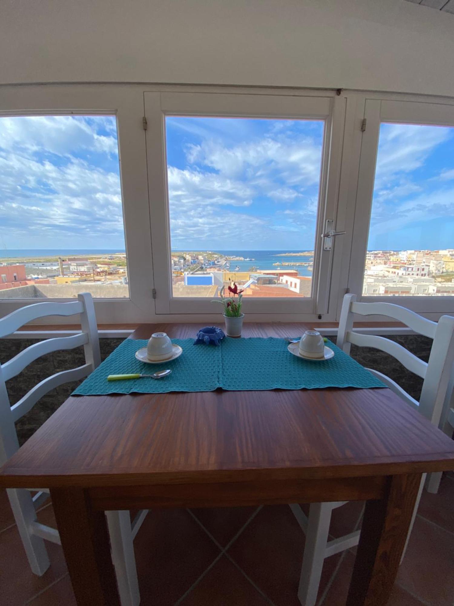 Bed and Breakfast L'Olimpo Sul Mare Lampedusa Esterno foto